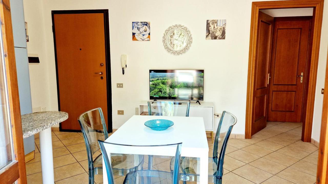 Dimora Rena Dorada - Apartment In Pula, Sardinia, Italy Экстерьер фото